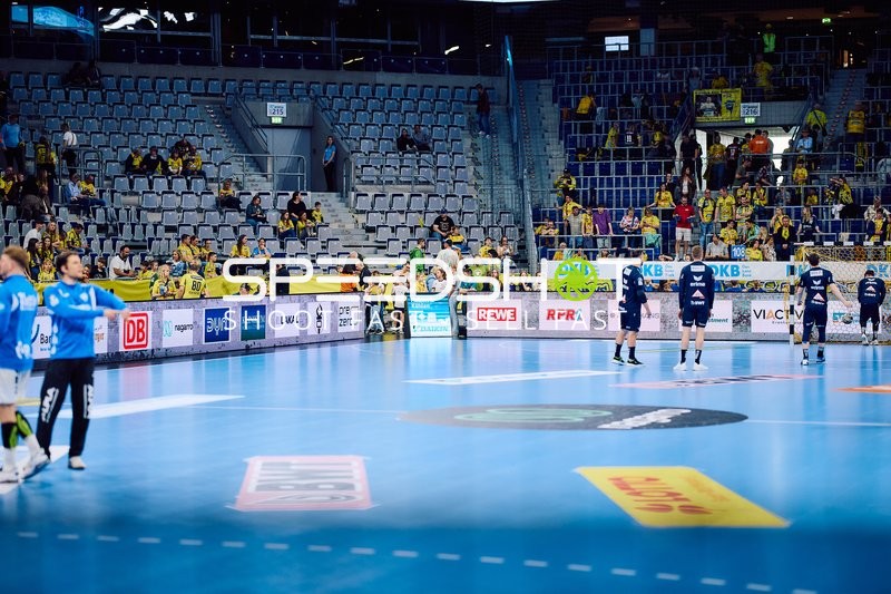 Vorbereitungen der Mannschaften in Mannheim