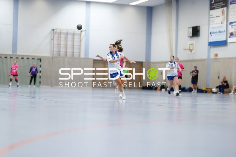 Dynamischer Wurf in der 1. Halbzeit