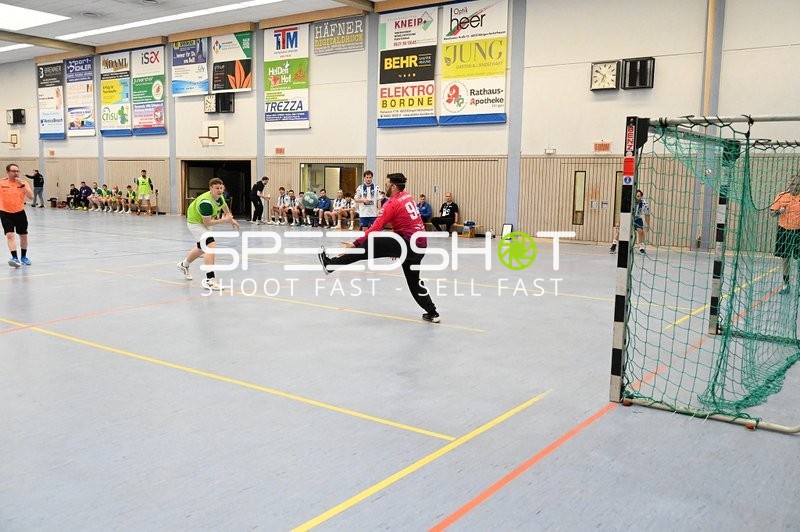 Handballangriff auf das Tor