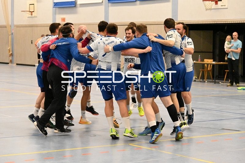 Jubel von TV Edingen Spielern