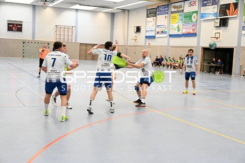 Wurf von TV Edingen Spieler Nummer 10