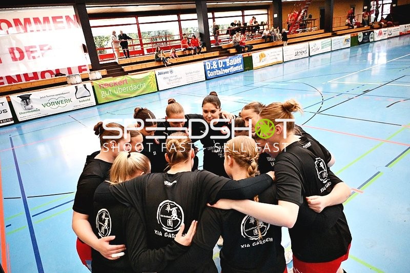 Kurpfalz Bären im Team-Huddle