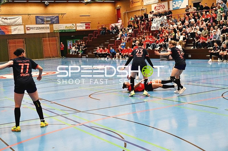 Spielszene in der Sporthalle