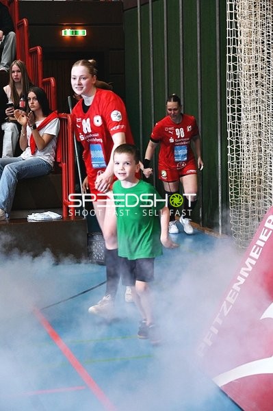 Einlaufen der Kurpfalz Bären