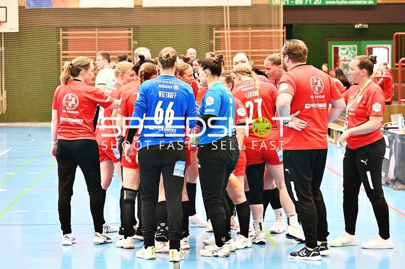Teambesprechung der Kurpfalz Bären vor dem Spiel