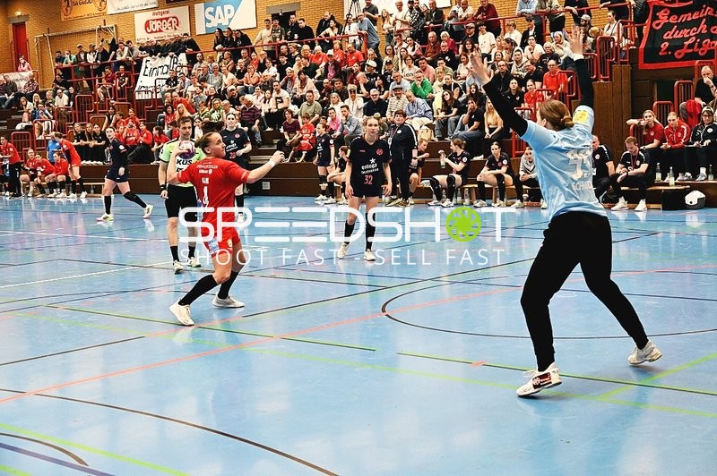 Kurpfalz Bären im Angriff auf Mainz 05