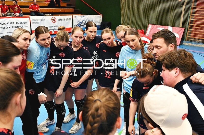 Team-Besprechung Mainz 05