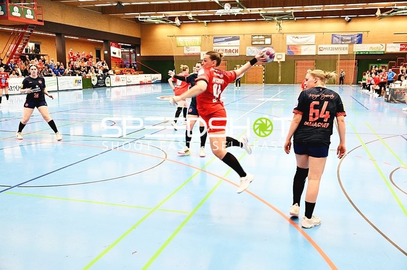 Dynamischer Wurf der Kurpfalz Bären