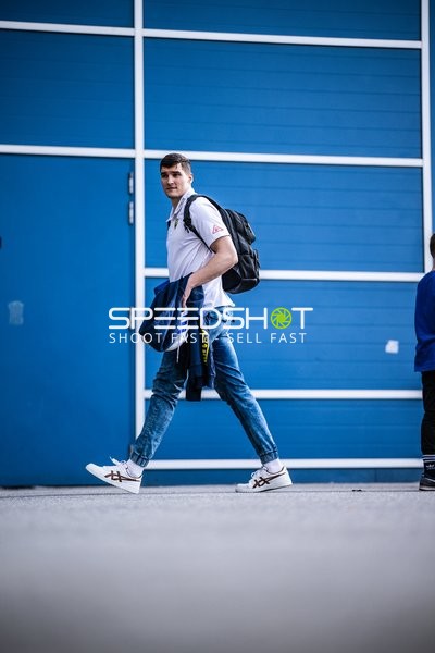 Ankunft vor dem Spiel