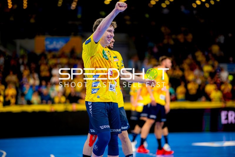 Jubel beim Handballspiel Rhein-Neckar Löwen gegen TBV Lemgo