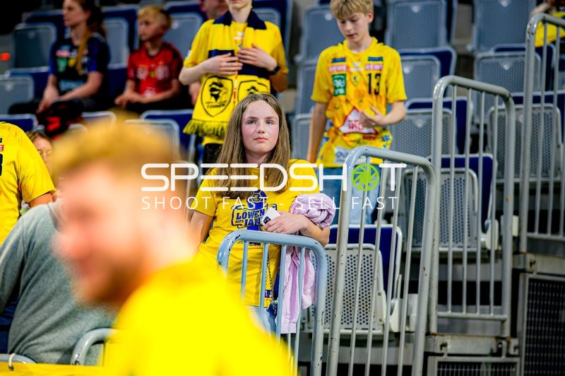 Faszination auf den Rängen bei Rhein-Neckar Löwen vs. TBV Lemgo