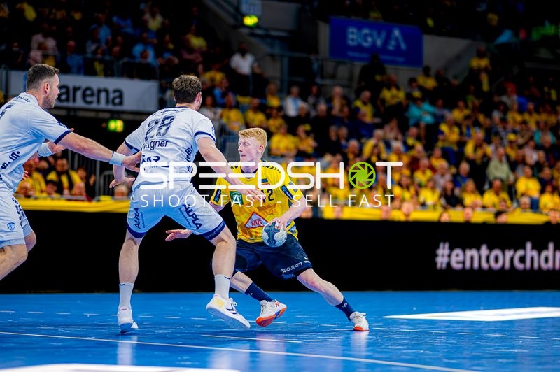 Dribbling im Zweikampf