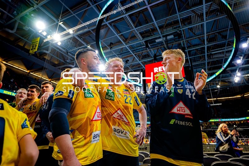 Rhein-Neckar Löwen feiern gegen TBV Lemgo-Lippe