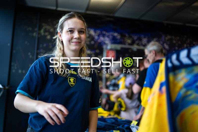 Fankollektion im Fanshop des Rhein-Neckar Löwen