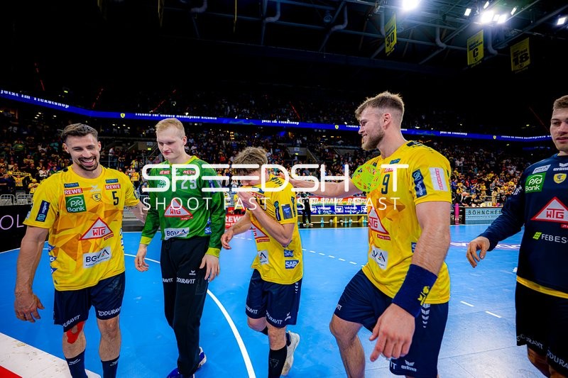 Rhein-Neckar Löwen jubeln