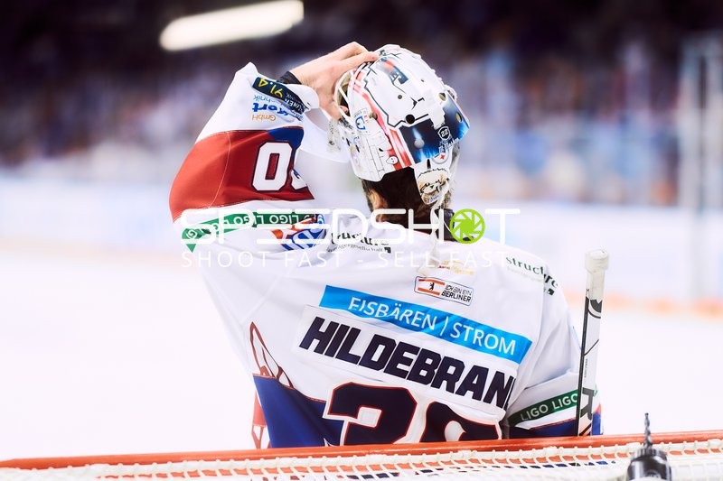 Eisbären Torwart während des Playoff-Spiels