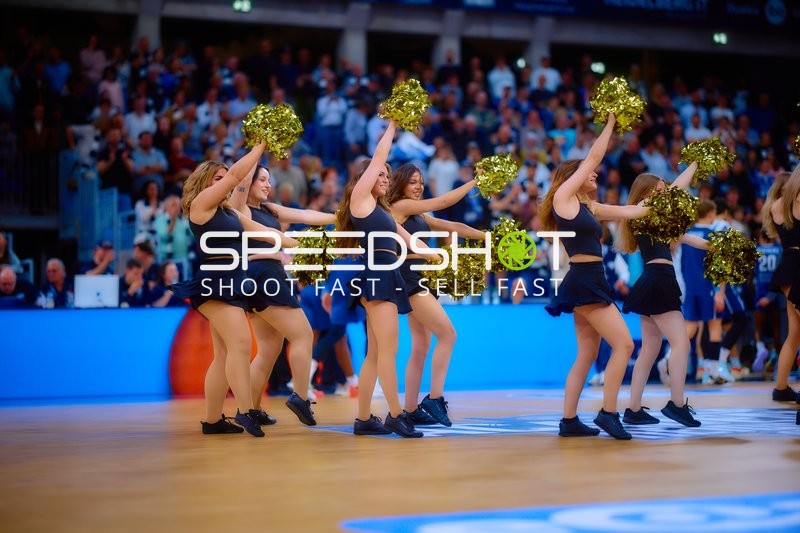 Cheerperformance begeistert Zuschauer