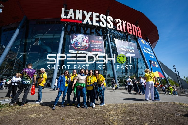 Fans in Vorfreude auf das Halbfinale