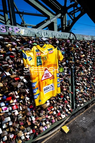 Handball I Herren I Saison 2024-2025 I DHB-Pokal I Halbfinale I Rhein-Neckar Löwen - THW Kiel I 12.04.2025