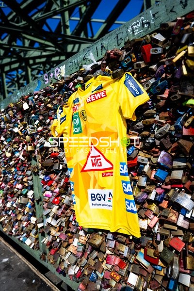 Handball I Herren I Saison 2024-2025 I DHB-Pokal I Halbfinale I Rhein-Neckar Löwen - THW Kiel I 12.04.2025