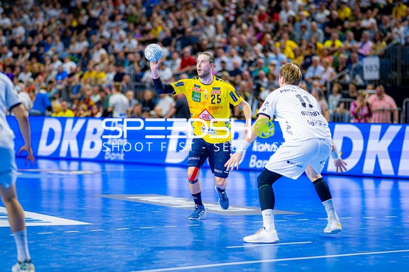 Handball I Herren I Saison 2024-2025 I DHB-Pokal I Halbfinale I Rhein-Neckar Löwen - THW Kiel I 12.04.2025