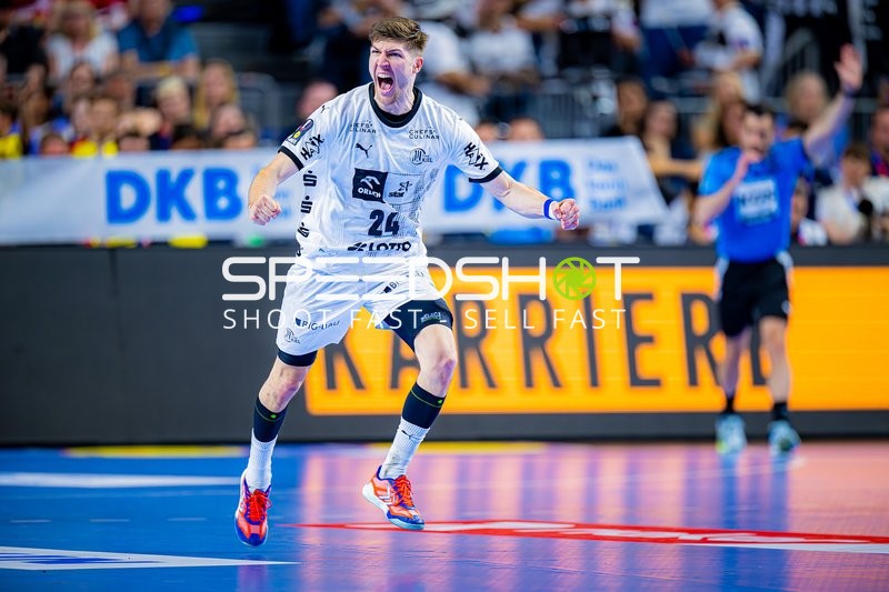 Feier von Lukas Zerbe (24, THW Kiel)