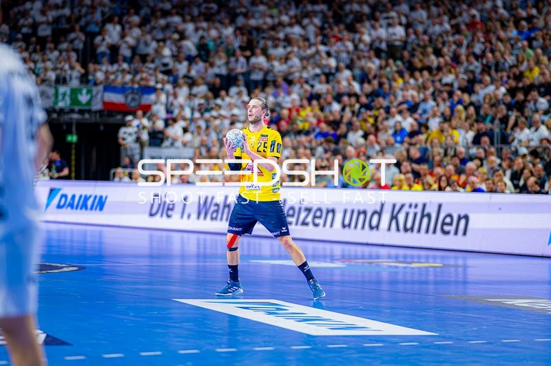 Handball I Herren I Saison 2024-2025 I DHB-Pokal I Halbfinale I Rhein-Neckar Löwen - THW Kiel I 12.04.2025