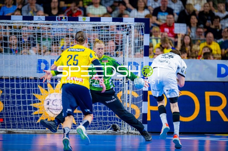 Handball I Herren I Saison 2024-2025 I DHB-Pokal I Halbfinale I Rhein-Neckar Löwen - THW Kiel I 12.04.2025