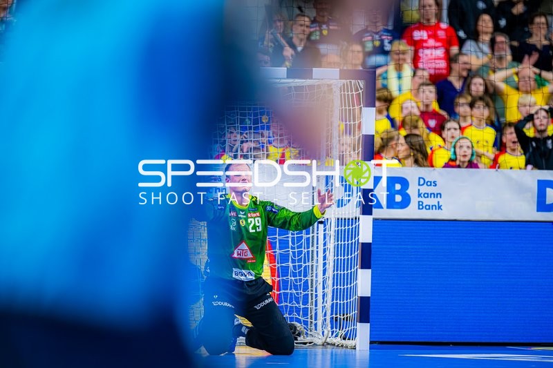 Handball I Herren I Saison 2024-2025 I DHB-Pokal I Halbfinale I Rhein-Neckar Löwen - THW Kiel I 12.04.2025