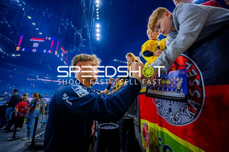 Handball I Herren I Saison 2024-2025 I Final4 I Spiel um Platz 3 I Rhein-Neckar Löwen - HBW Balingen-Weilstetten I 13.04.2025