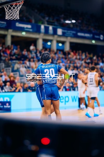 MLP Academics Heidelberg stehen auf dem Feld