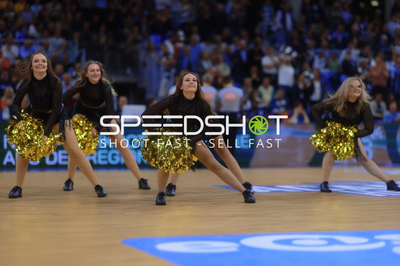 Cheerleader beim Auftritt