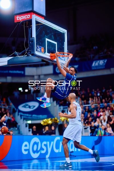 Dunk von MLP Academics Heidelberg