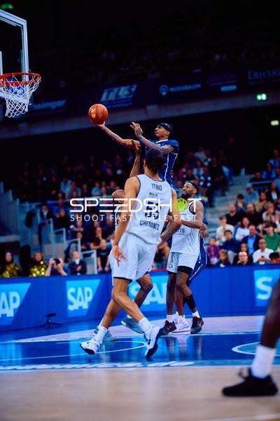 Wurfversuch über Verteidigung