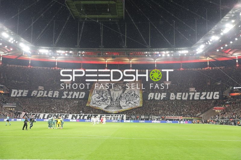 Imposante Fan-Choreographie