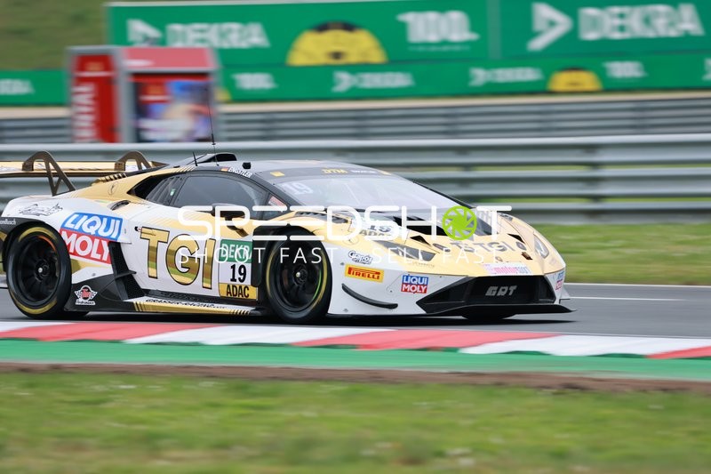 19, DTM 2025 auf Strecke