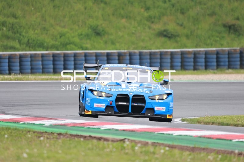 33, DTM 2025 auf Strecke