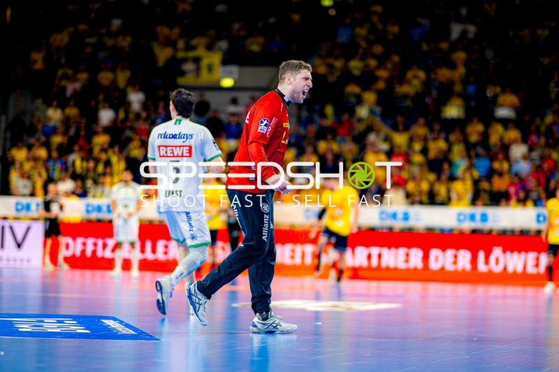 Mikael Appelgren (1, Rhein Neckar Löwen) jubelt