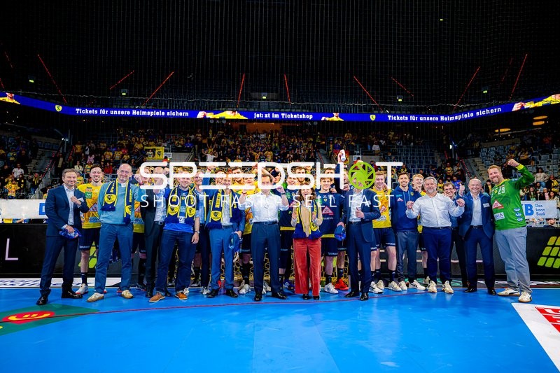 Rhein-Neckar Löwen feiern
