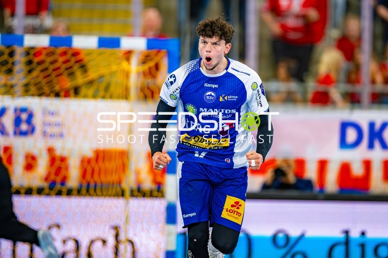 Marko Grgic (17, ThSV Eisenach) jubelt vor Tor