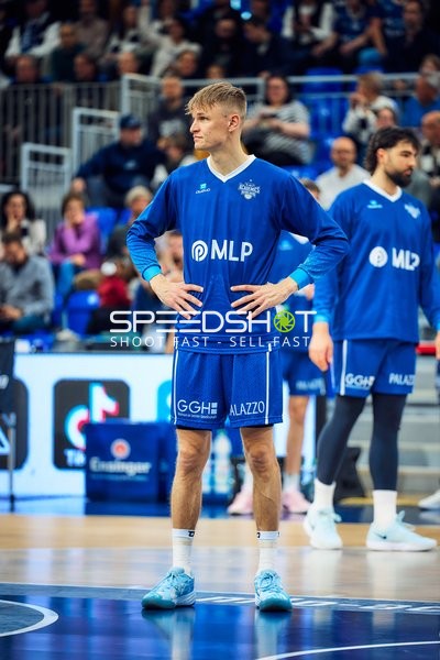 MLP Academics Heidelberg steht