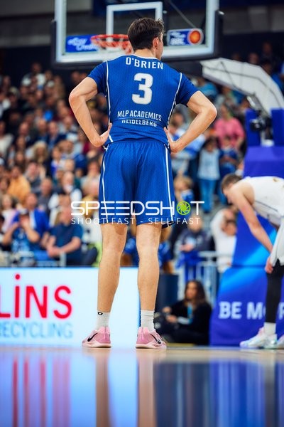 Aktion mit Andrew O’Brien (3, MLP Academics Heidelberg)