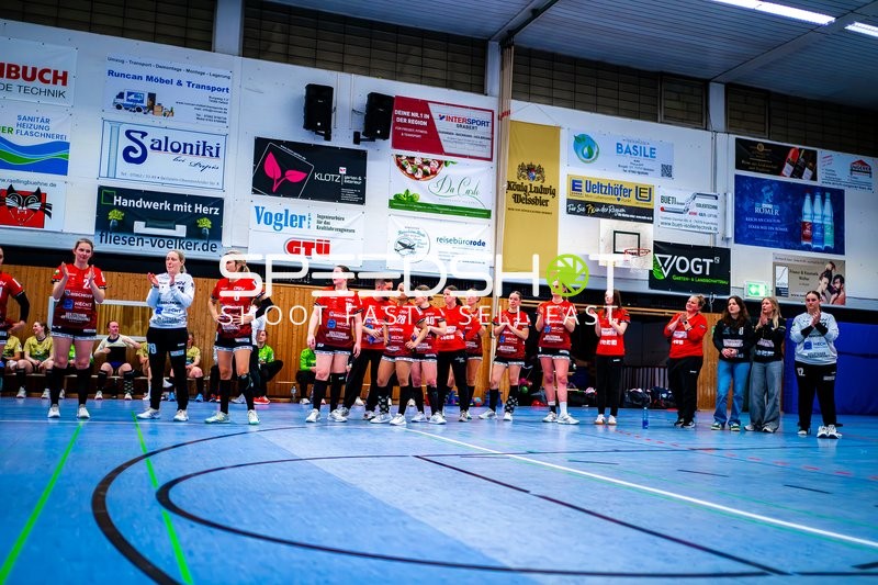 Mannschaft SG Schozach-Bottwartal applaudiert