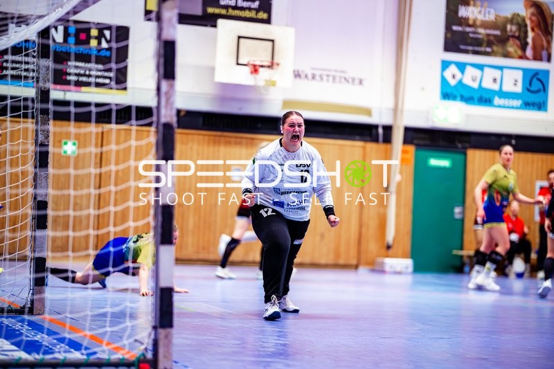 Hanna Krause (12, SG Schozach-Bottwartal) jubelt