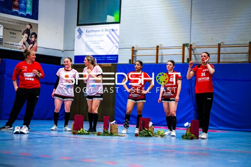 28, SG Schozach-Bottwartal, 40, SG Schozach-Bottwartal und Elena Fabritz (34, SG Schozach-Bottwartal) stehen