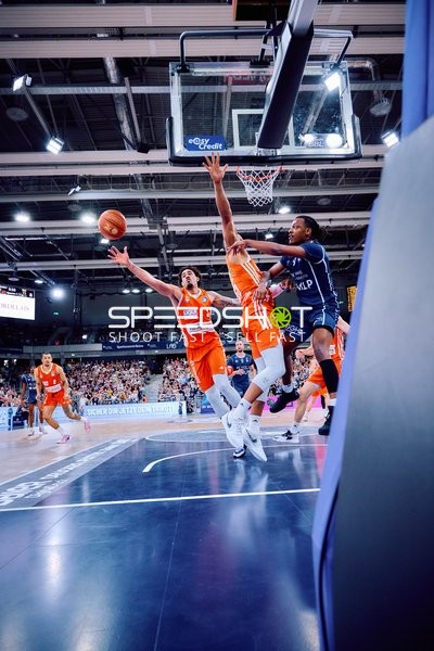 Blockversuch DJ Horne (0;MLP Academics Heidelberg), Paul Zipser (9;MLP Academics Heidelberg)