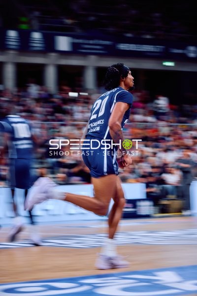 laufen Michael Weathers (20;MLP Academics Heidelberg)