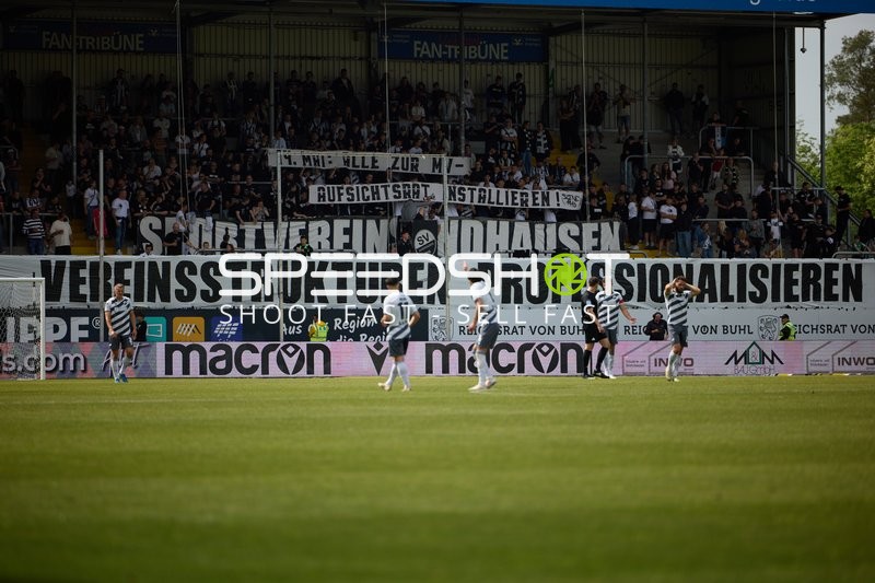 Spielunterbrechung Besar Halimi (11;SV Sandhausen)