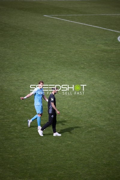 Spielunterbrechung Nikolai Rehnen (1;SV Sandhausen)