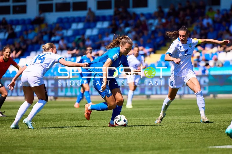 Foul Mara Alber (3;TSG Hoffenheim Frauen 1), Anja Heuschkel (14;FC Carl Zeiss Jena Frauen)